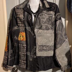 💕 Price Drop 💕Chico's Black and Gray Patchwork Jacket